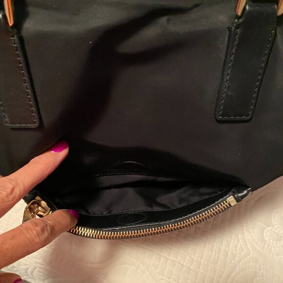 MK nylon convertible crossbody leather pocket - Picture 7 of 10